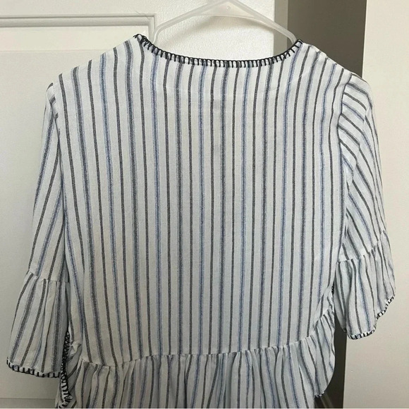 BCBGMAXAZRIA Immane Embroidered Ruffle Crop Top- Size XS; Excellent Condition - Picture 10 of 11